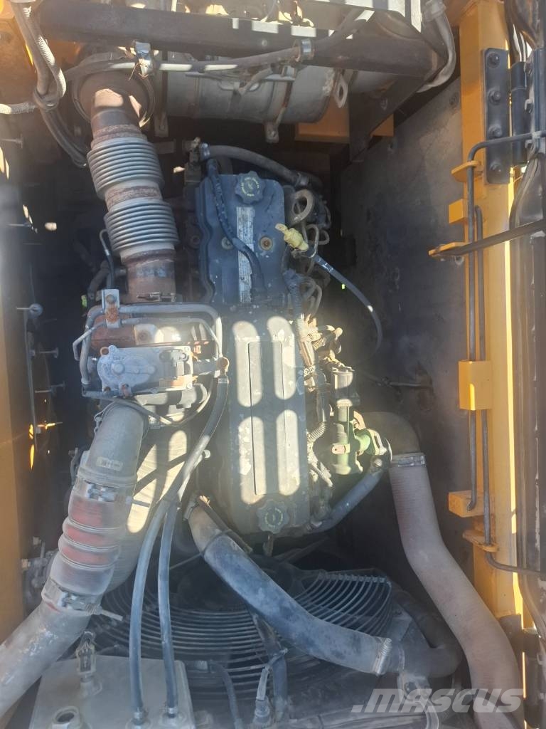 Hyundai HX 300 Paletli ekskavatörler