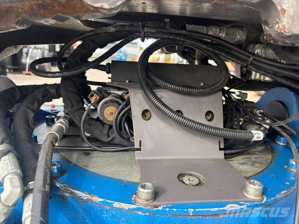 SMP MACS ST28 Other components