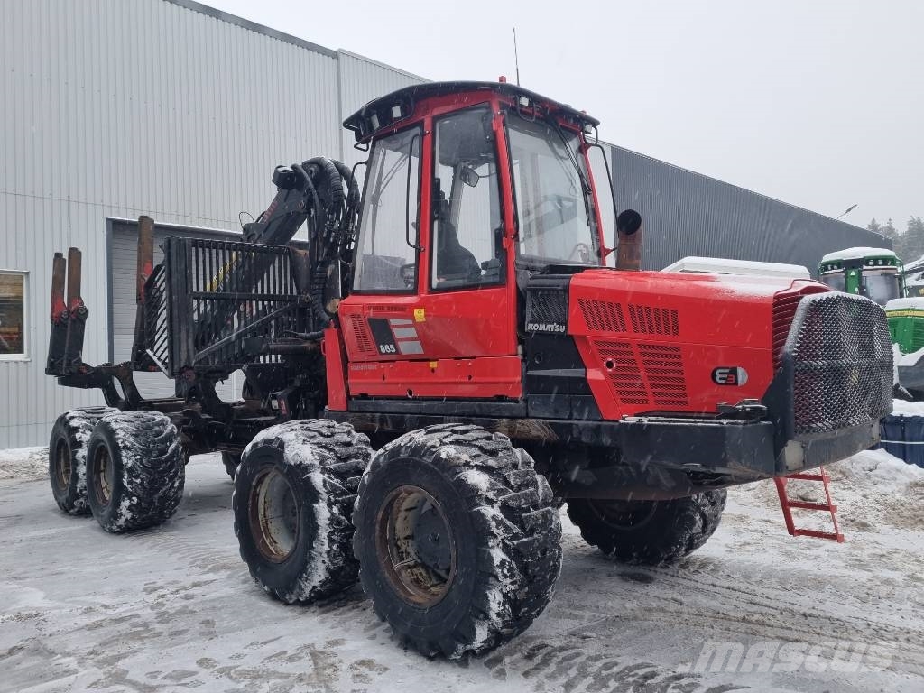 Komatsu 865 원목 포워더