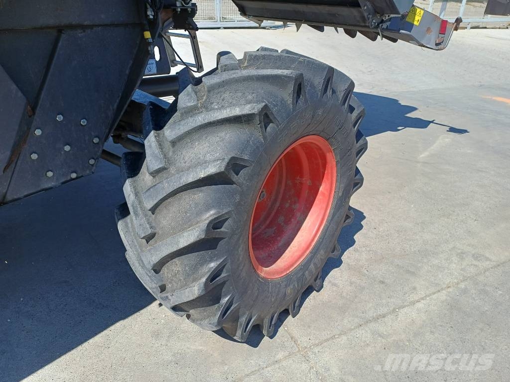 Fendt 5225 E Combine harvesters