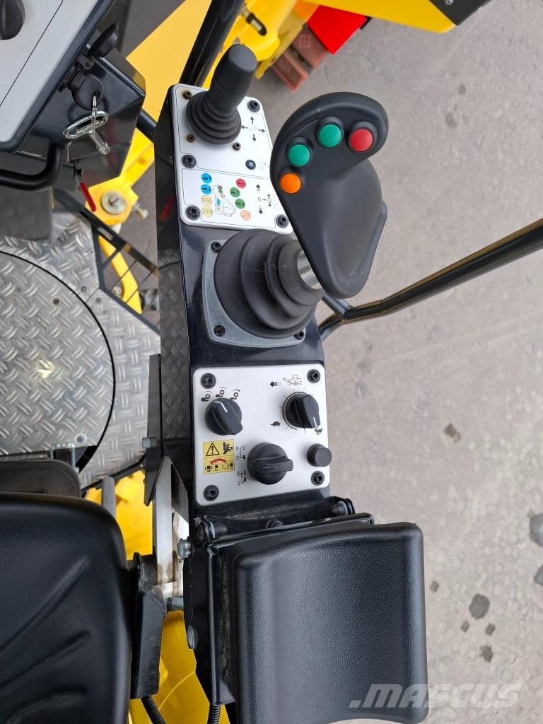 Bomag DE BM 1000/35-2 Stage V/Tier 4f Kylmäasfalttikoneet