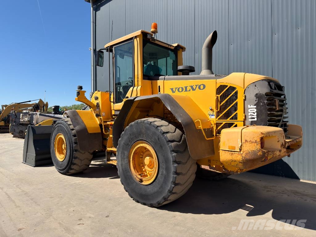 Volvo L120F Rataslaadurid