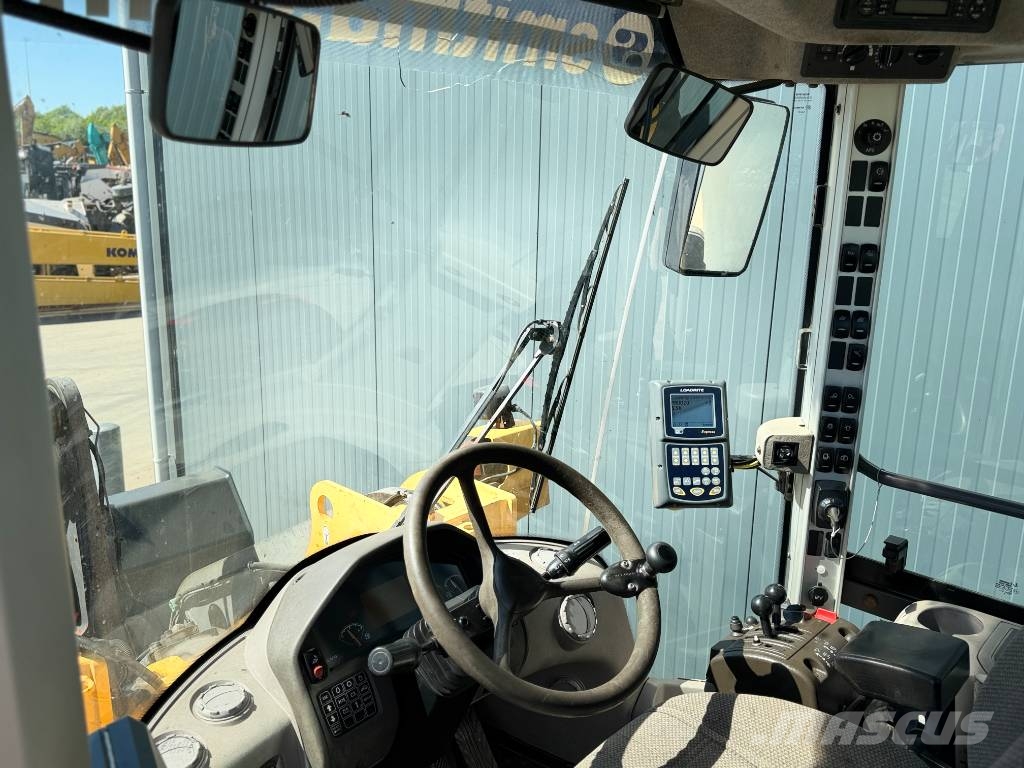 Volvo L120F Rataslaadurid