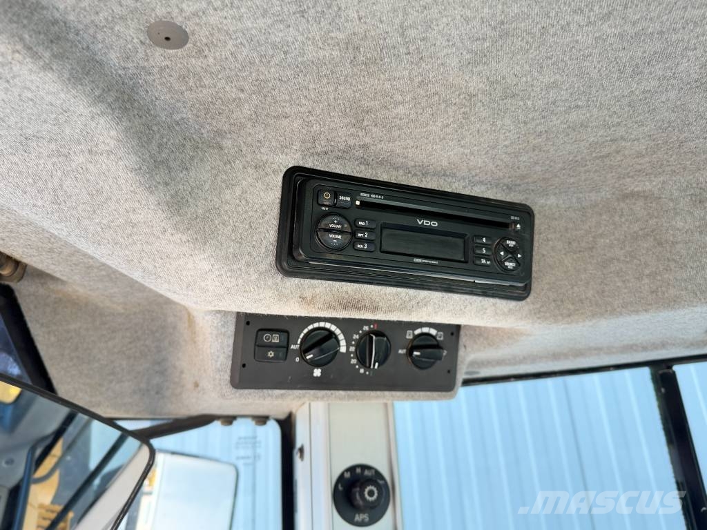 Volvo L120F Rataslaadurid