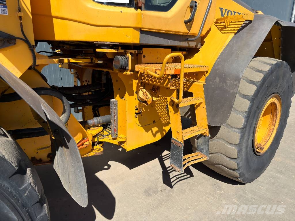 Volvo L120F Rataslaadurid