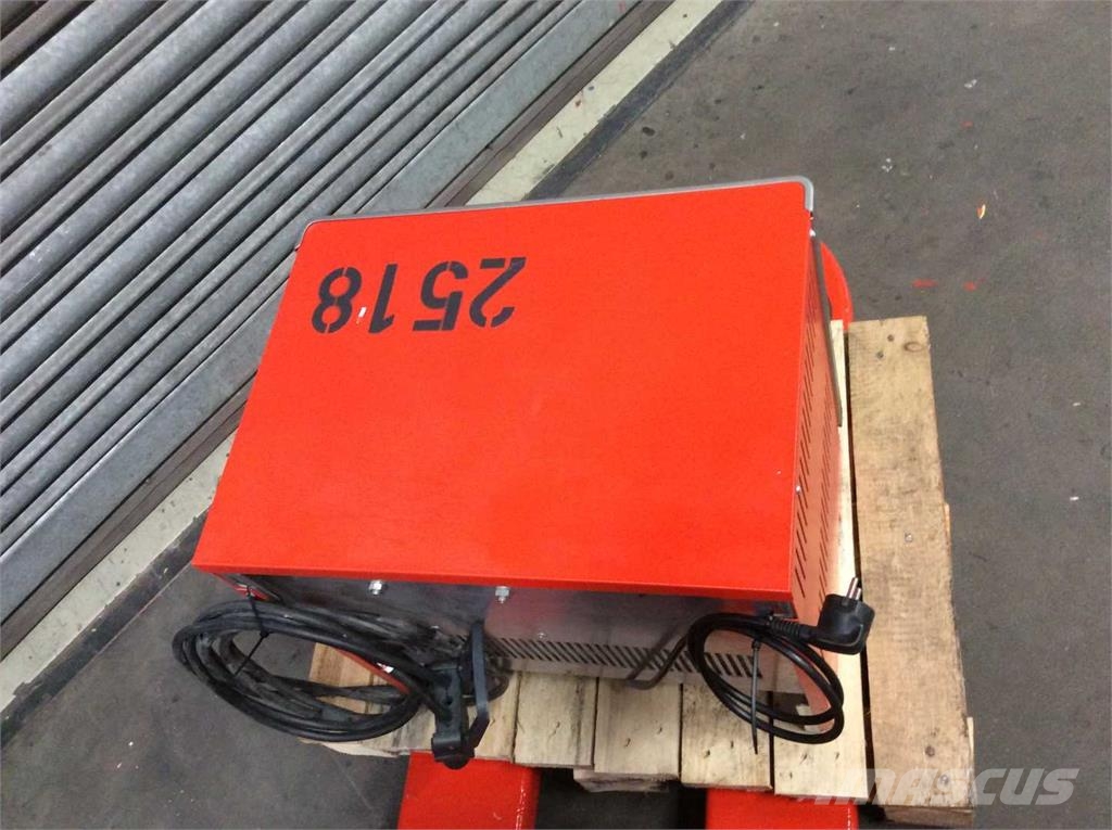 Linde T20AP Lavansiirtotrukit ajotasolla