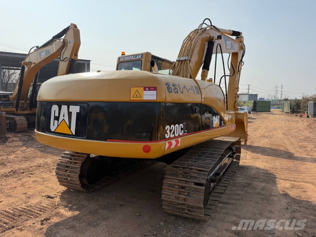 CAT 320C Bagri goseničarji
