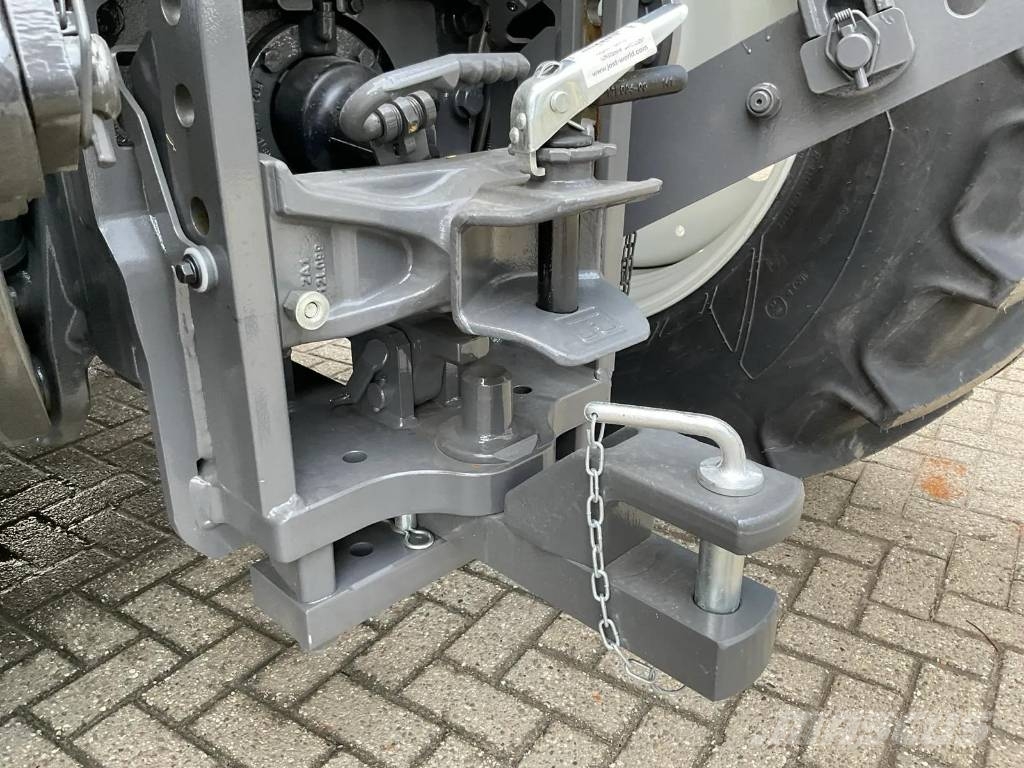 Valtra Q225 ACTIE! Traktorer