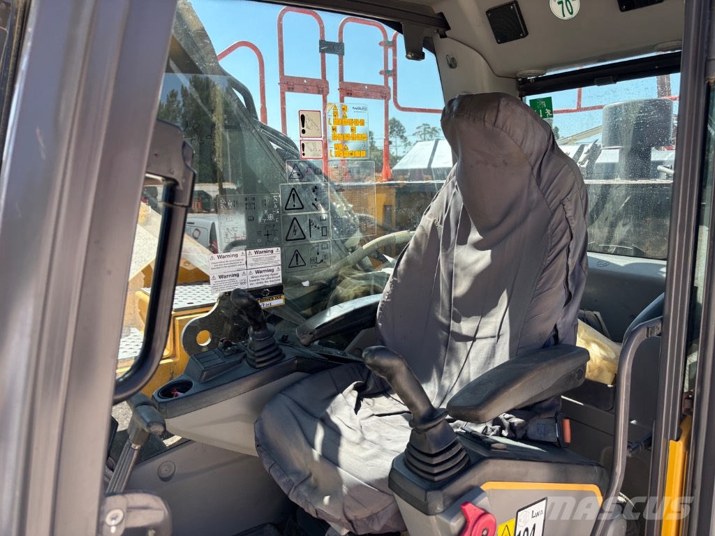 Volvo EC 300 EL Гусеничні екскаватори