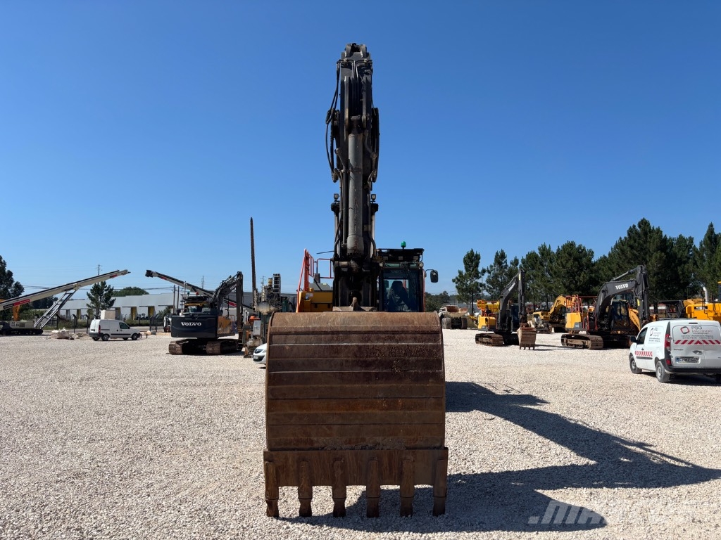 Volvo EC 300 EL Гусеничні екскаватори