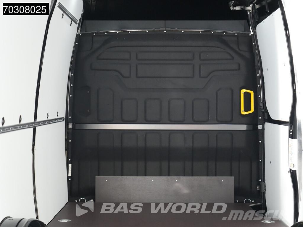 Iveco Daily 35S21 Neu! 3.0L Automatik 210PS 12m3 L2H2 AC Utilitara