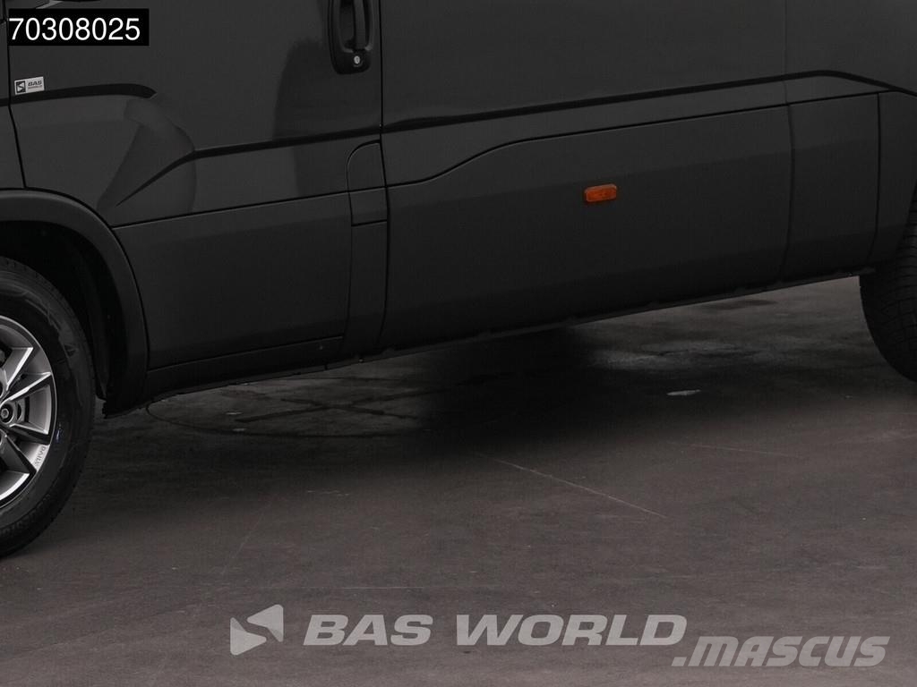 Iveco Daily 35S21 Neu! 3.0L Automatik 210PS 12m3 L2H2 AC Furgonetas cerradas