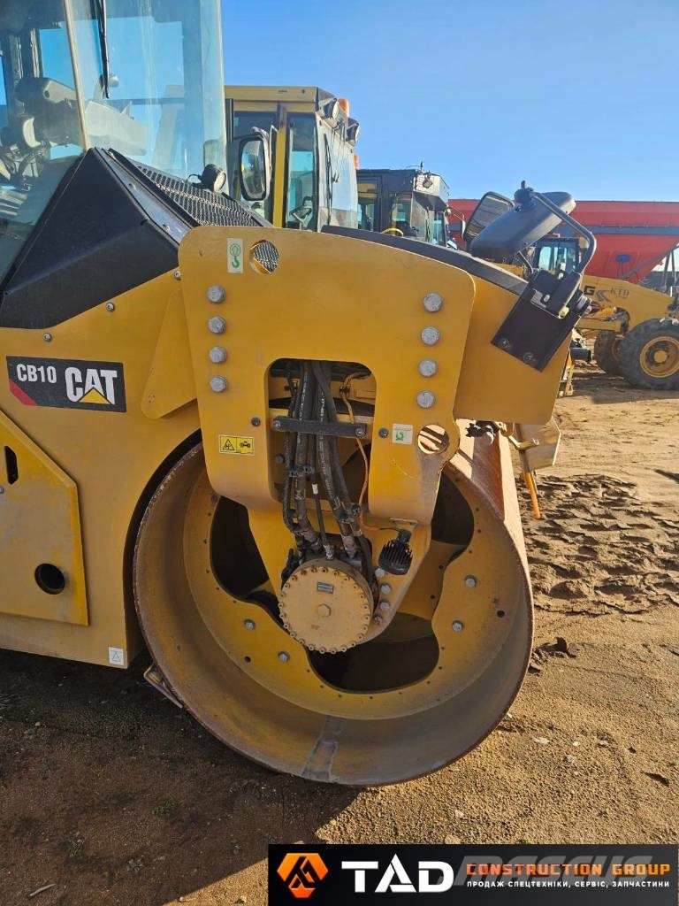 CAT CB 10 其他压路机