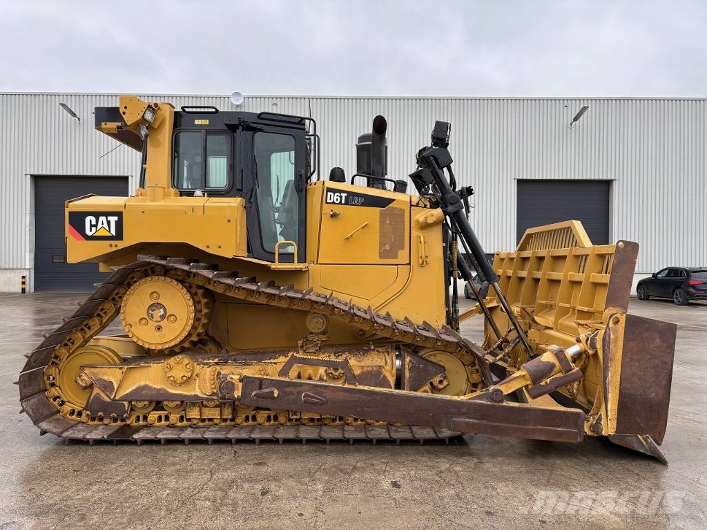 CAT D 6 T LGP 履帶推土機