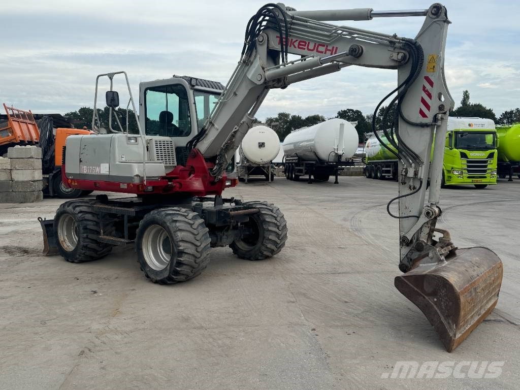 Takeuchi Tb175W Bagri na kolesih