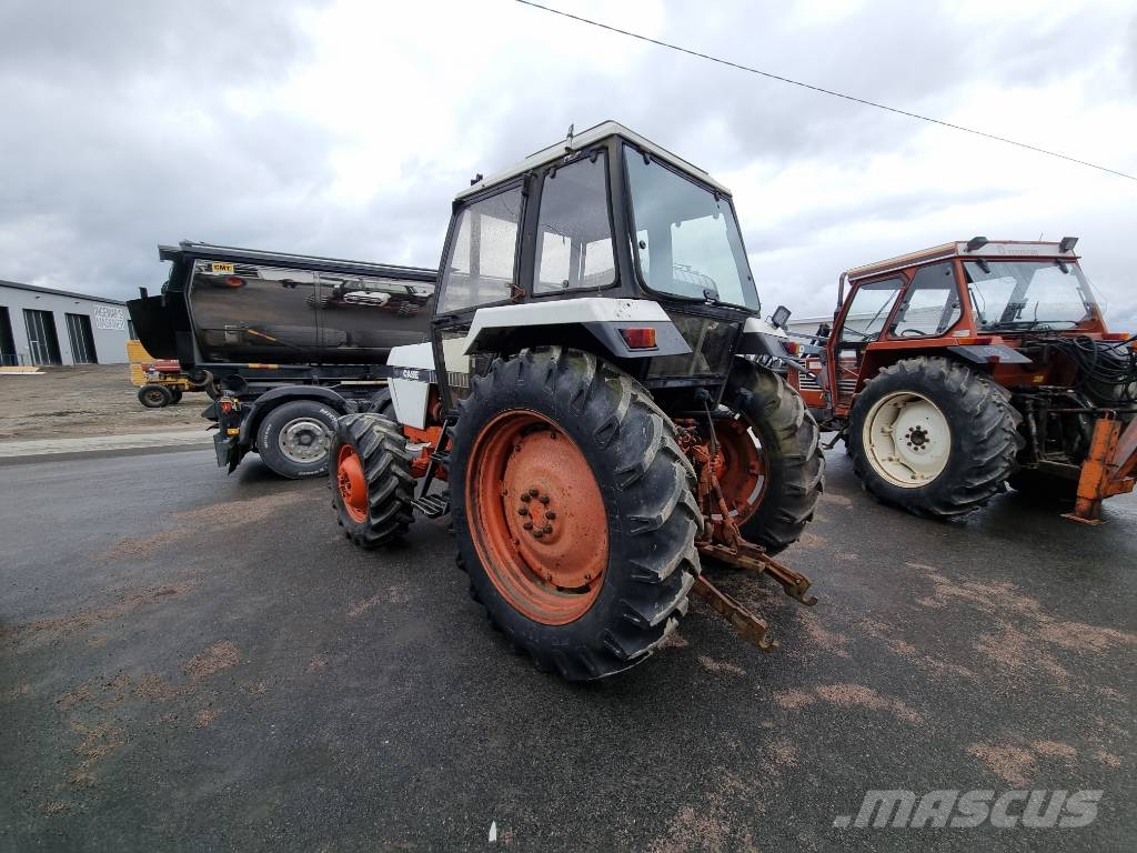 Case IH 1490 / FUK863 Трактори
