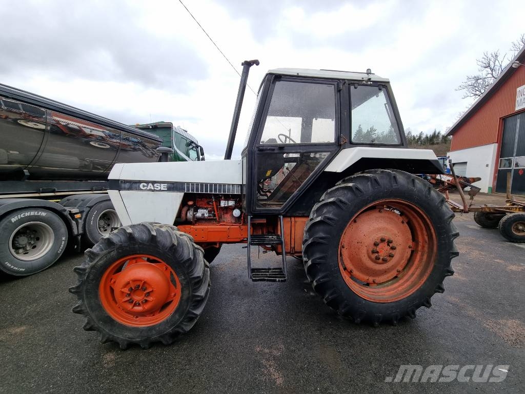 Case IH 1490 / FUK863 Трактори