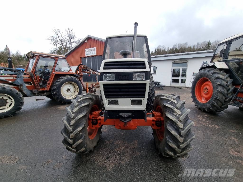 Case IH 1490 / FUK863 Трактори