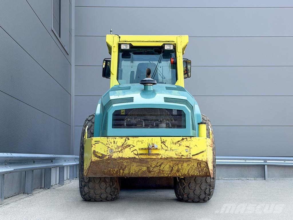Ammann ASC 150 Rodillos de un solo tambor