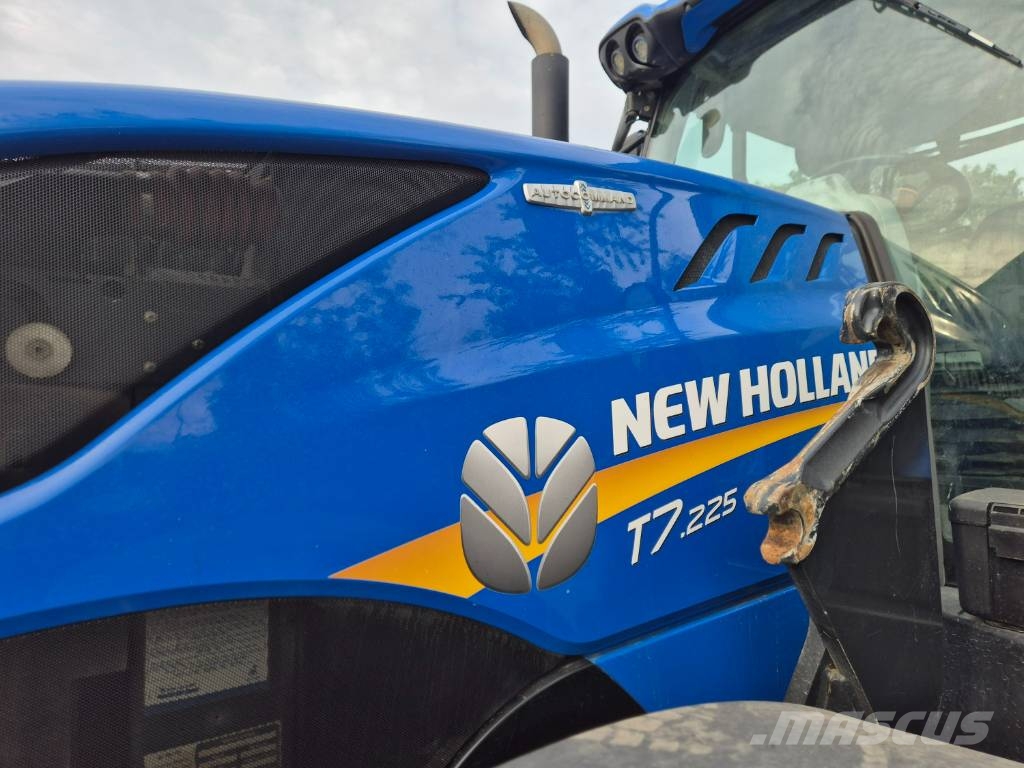 New Holland T7.225 AutoCommand Traktorer