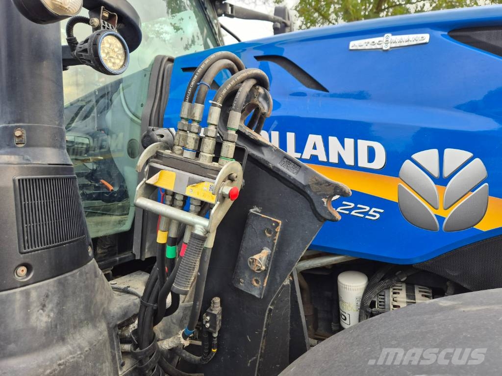 New Holland T7.225 AutoCommand Traktorer