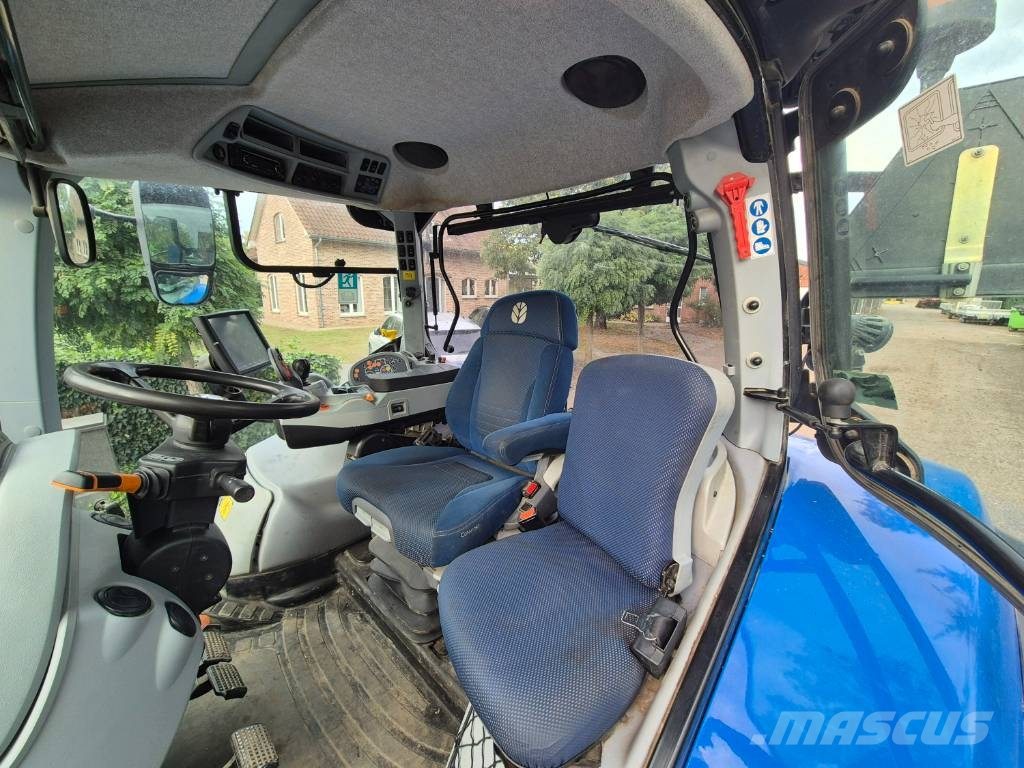 New Holland T7.225 AutoCommand Traktorer