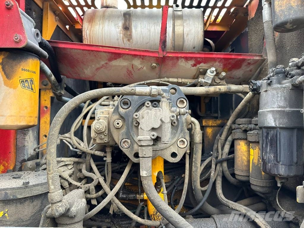 JCB JS 240 N LC Bageri guseničari
