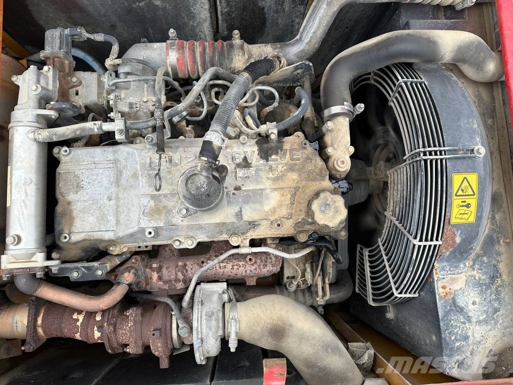JCB JS 240 N LC Bageri guseničari