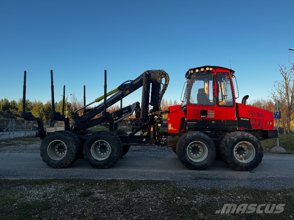 Komatsu 845 Forwarder