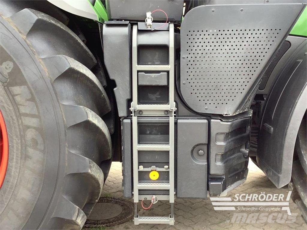 Fendt 1050 VARIO GEN3 PROFI PLUS Traktorer
