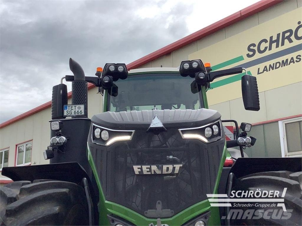 Fendt 1050 VARIO GEN3 PROFI PLUS Traktorer