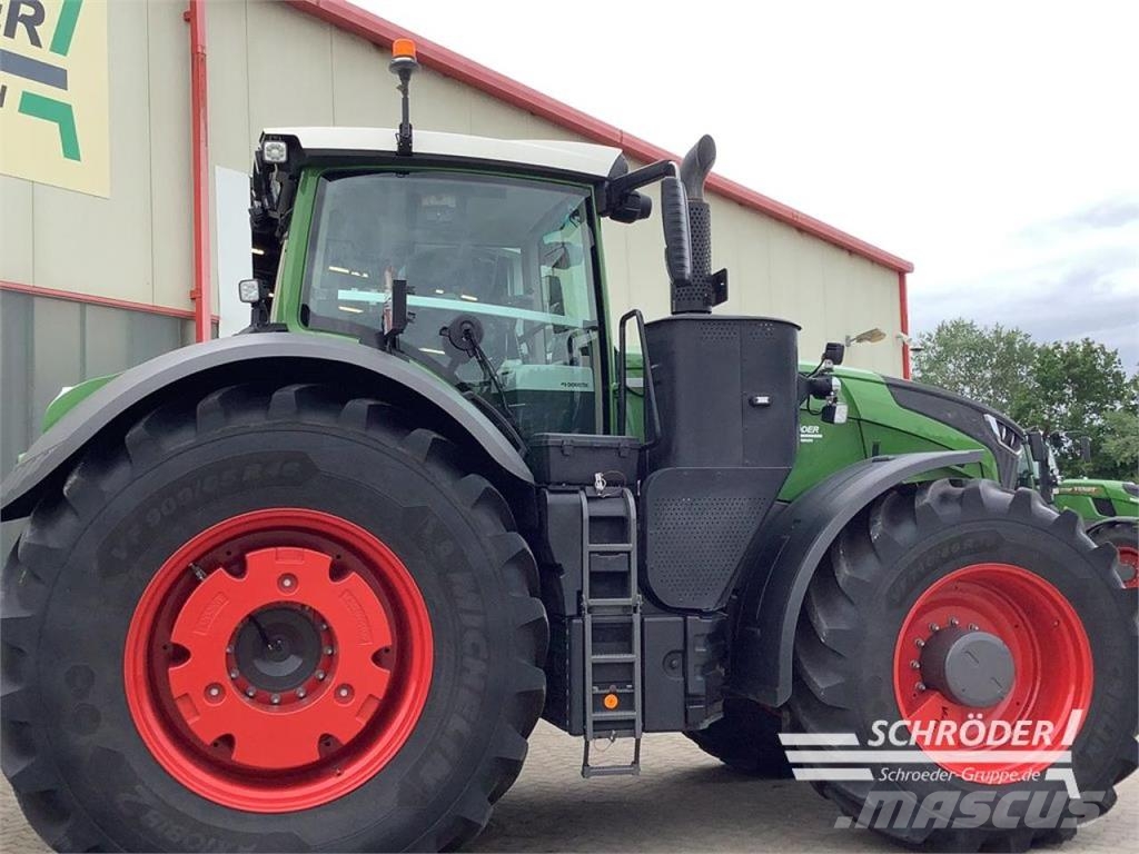 Fendt 1050 VARIO GEN3 PROFI PLUS Traktorer