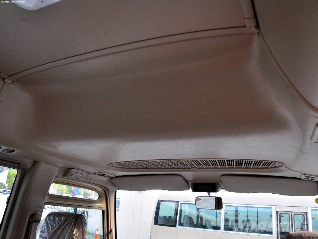 Toyota Coaster Bus 迷你巴士