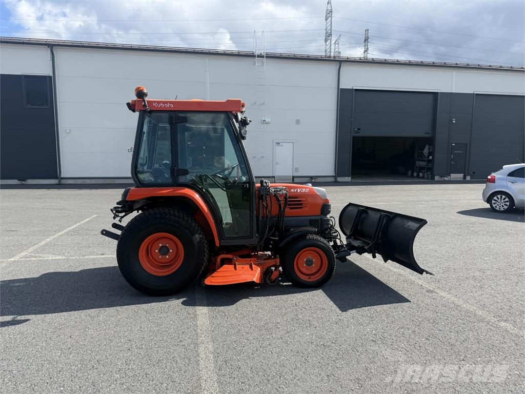 Kubota STV32 Τρακτέρ μικρών διαστάσεων