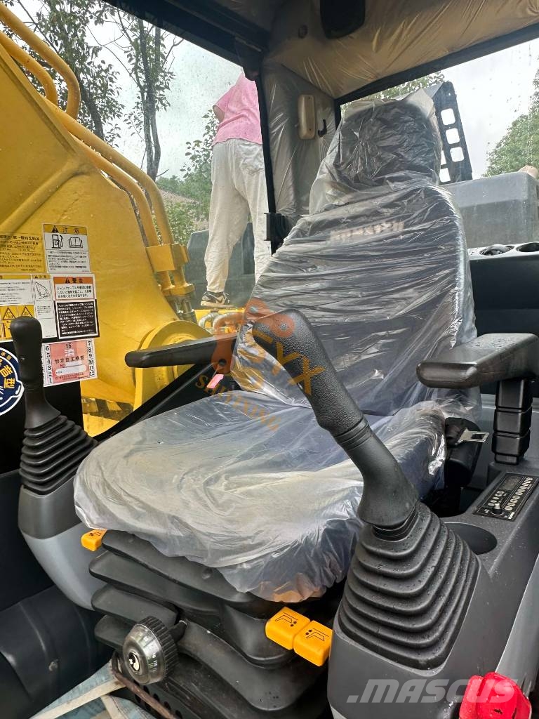 Komatsu PC 400 LC-8 Escavatori cingolati