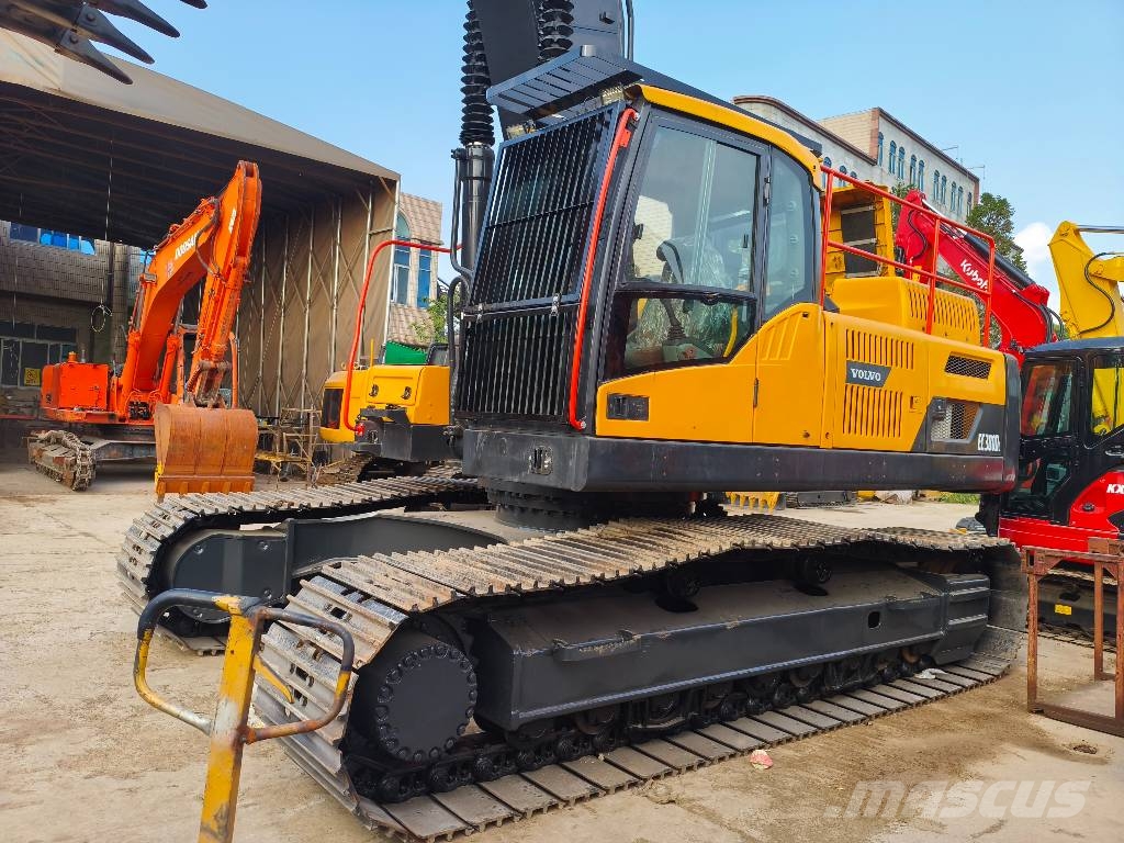 Volvo EC 380 D L Гусеничні екскаватори