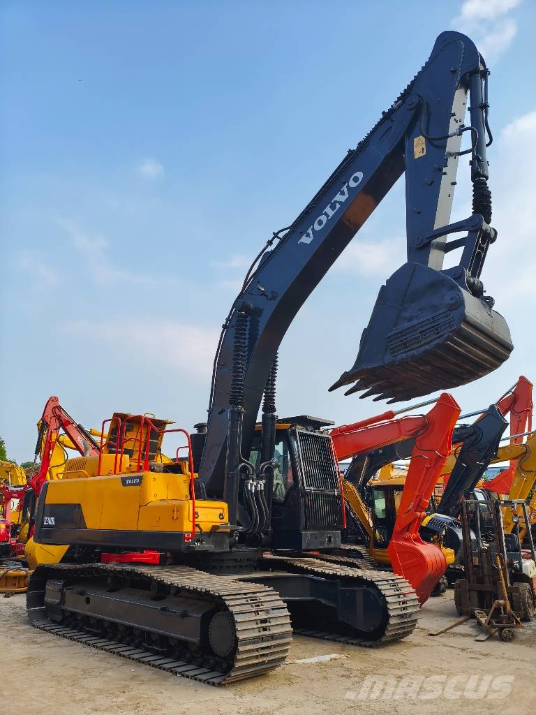 Volvo EC 380 D L Гусеничні екскаватори