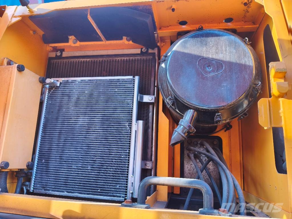 Volvo EC 380 D L Гусеничні екскаватори