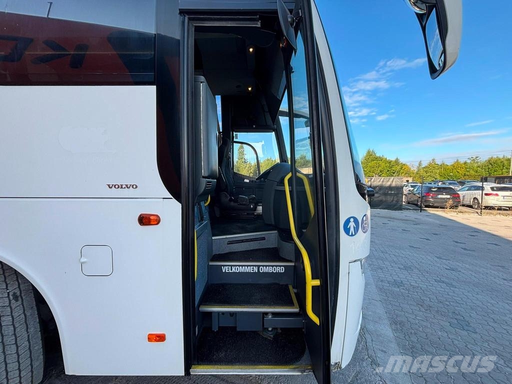 Volvo B11R 9700H 6x2*4 53+1 SEATS / AC / AUXILIARY HEATI Turistbussar