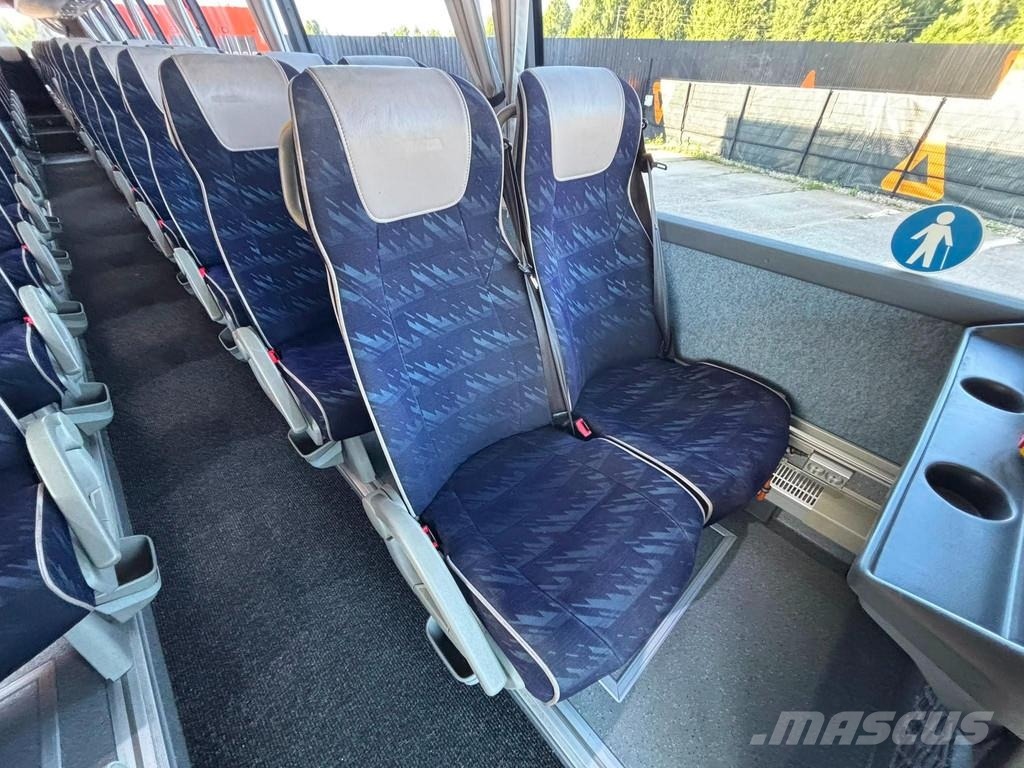 Volvo B11R 9700H 6x2*4 53+1 SEATS / AC / AUXILIARY HEATI Turistbussar