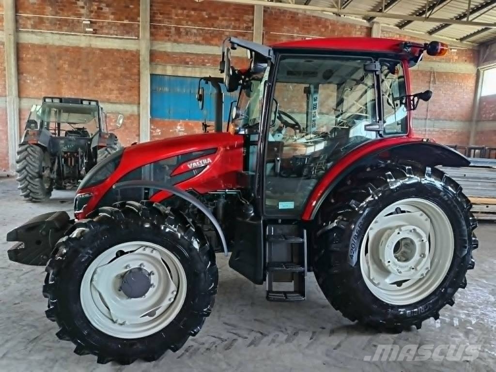 Valtra A 115 MH4 Tractores