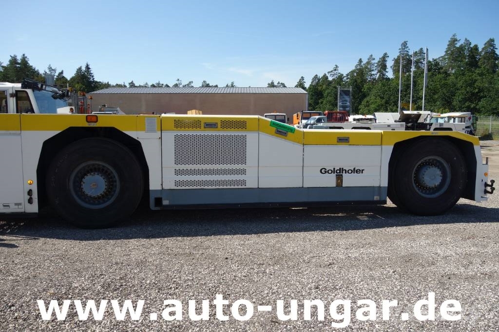 GOLDHOFER AST-1 A500 Baujahr 1999 Push-Back towbarless Pushb Airport equipment