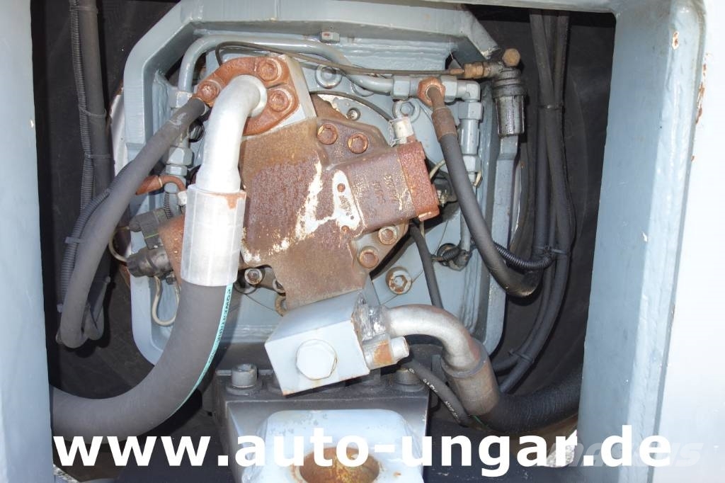 GOLDHOFER AST-1 A500 Baujahr 1999 Push-Back towbarless Pushb Airport equipment