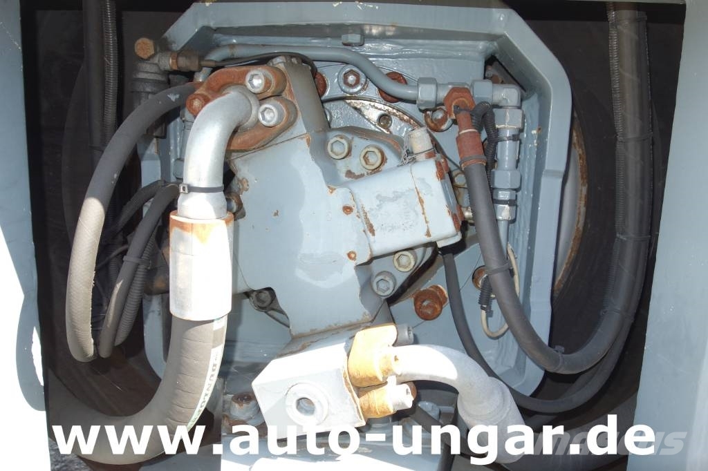 GOLDHOFER AST-1 A500 Baujahr 1999 Push-Back towbarless Pushb Airport equipment