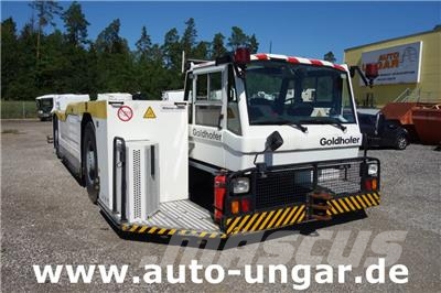 GOLDHOFER AST-1 A500 Baujahr 1999 Push-Back towbarless Pushb Airport equipment