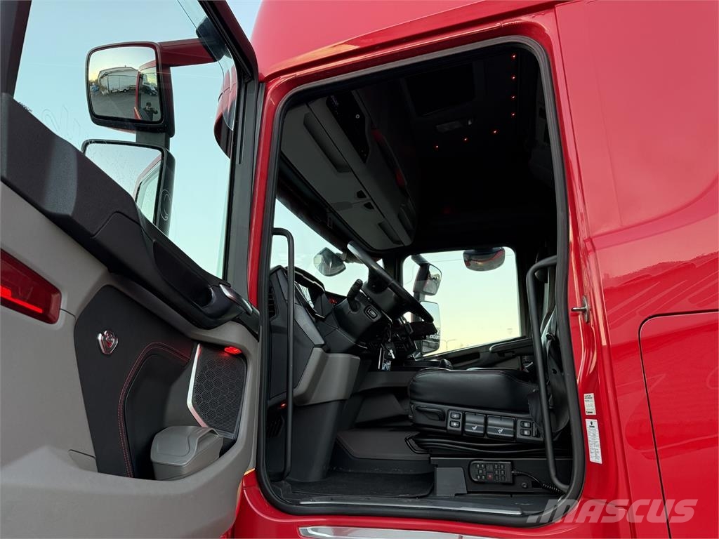 Scania R650 6X4 Tegljači