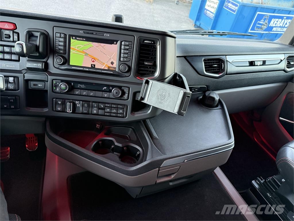 Scania R650 6X4 Tegljači