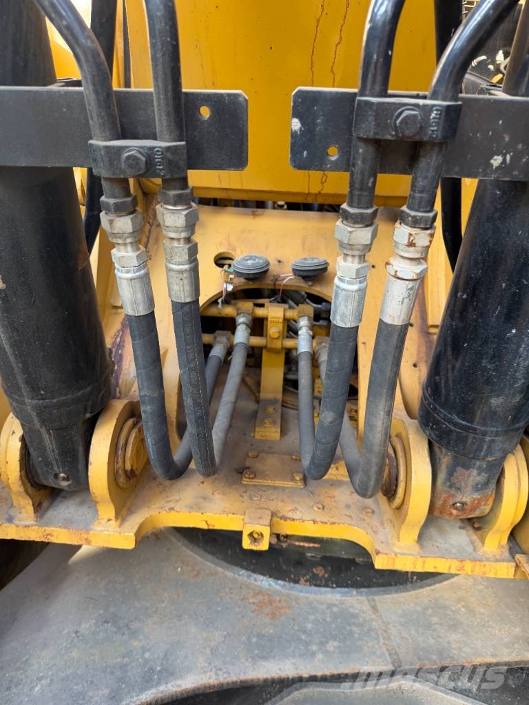 CAT 312D2GC Shanghai largest supplier 中型挖土機/掘鑿機/挖掘機 7t-12t