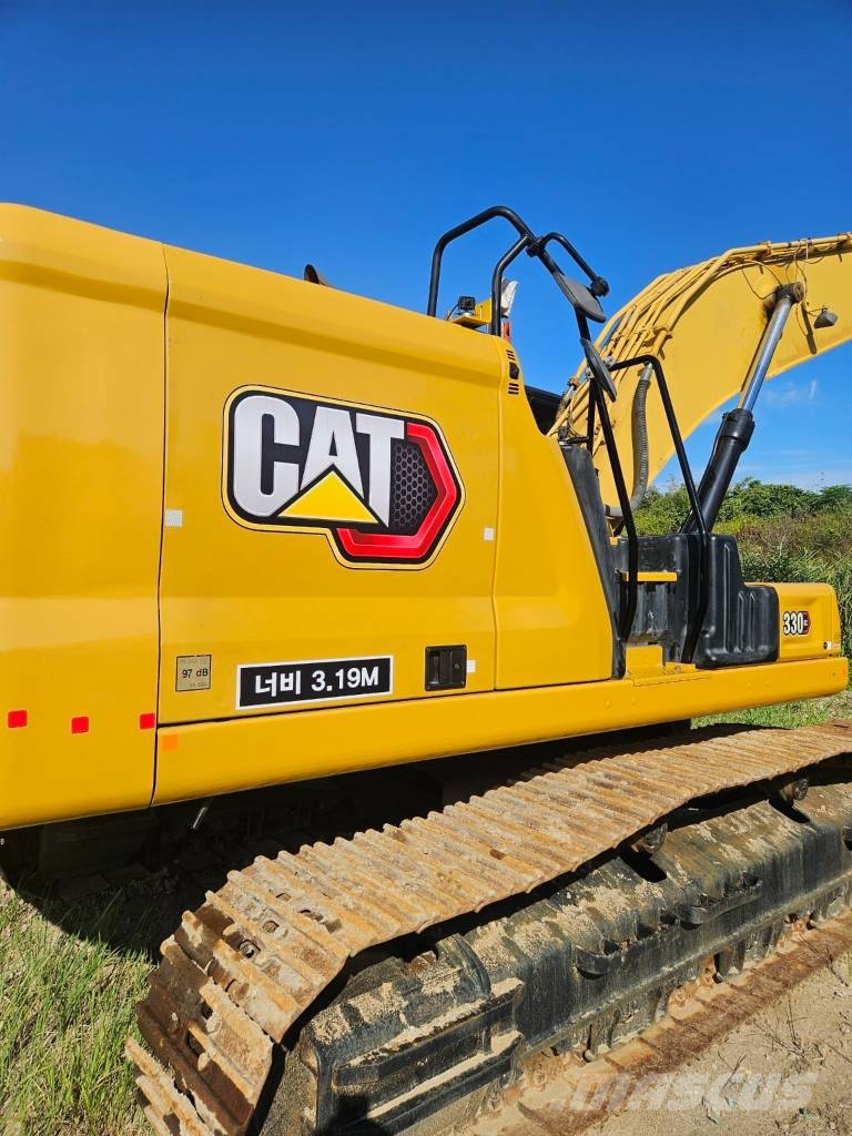 CAT 330 Lánctalpas kotrók