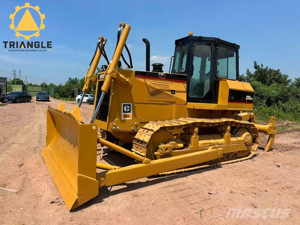 CAT D 6 G Buldožeri guseničari